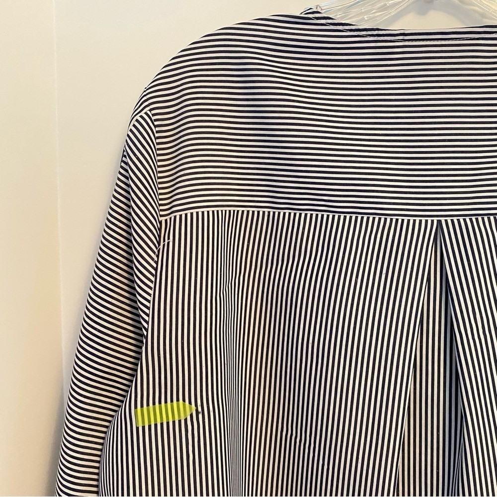 Rafaella Women's Embroidered Bell Sleeve Stripe Top Blue White Plus Size 1X - Picture 8 of 11